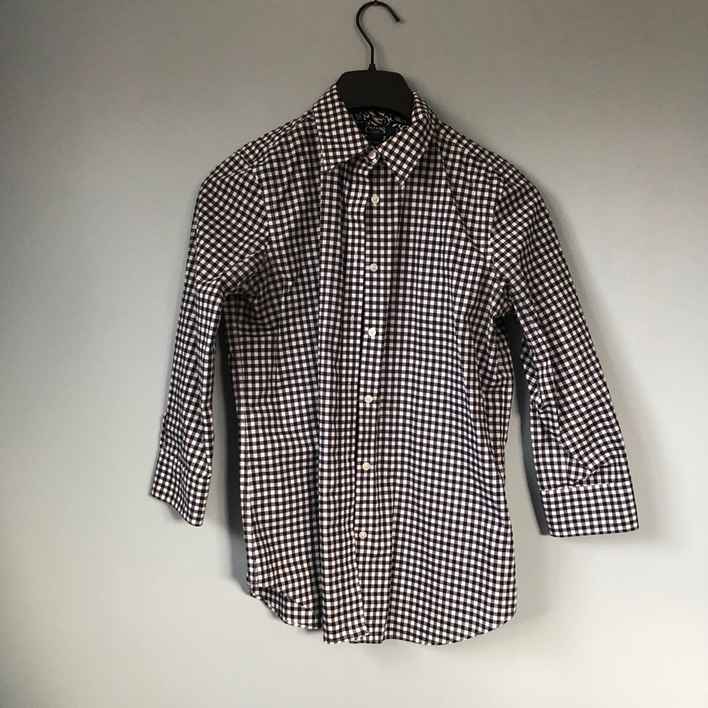 3/$20 Women’s button down size small